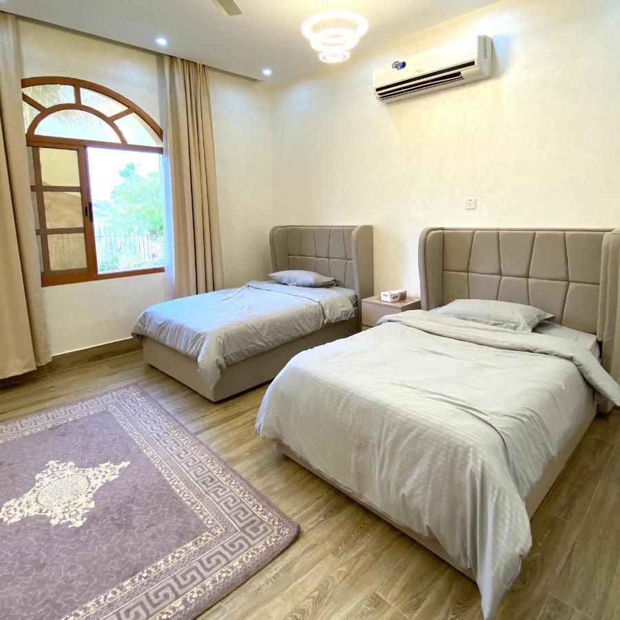Villa Uae Farm Qur Exterior foto
